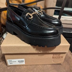 Steve Madden size 9.5 roux black leather NEWNEWINBOX Black